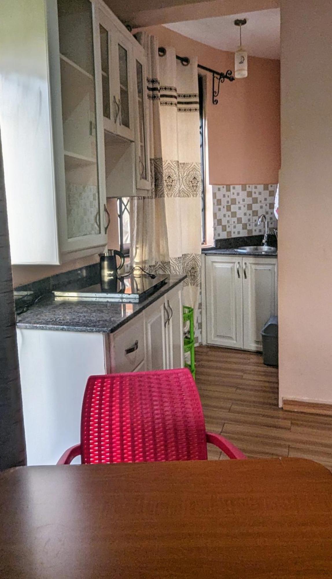 Oslo Gardens Bed & Breakfast Ентебе Екстериор снимка